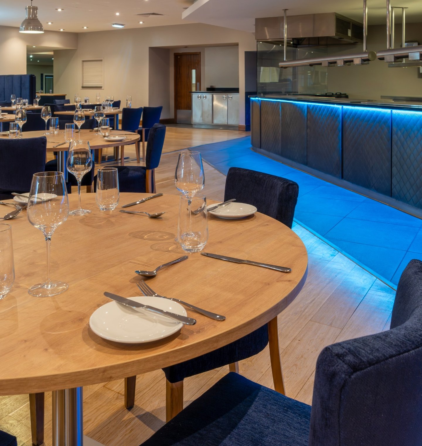 Daresbury Park Hotel Bars & Restaurant