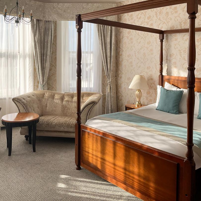 Royal Bath Hotel Four Poster 