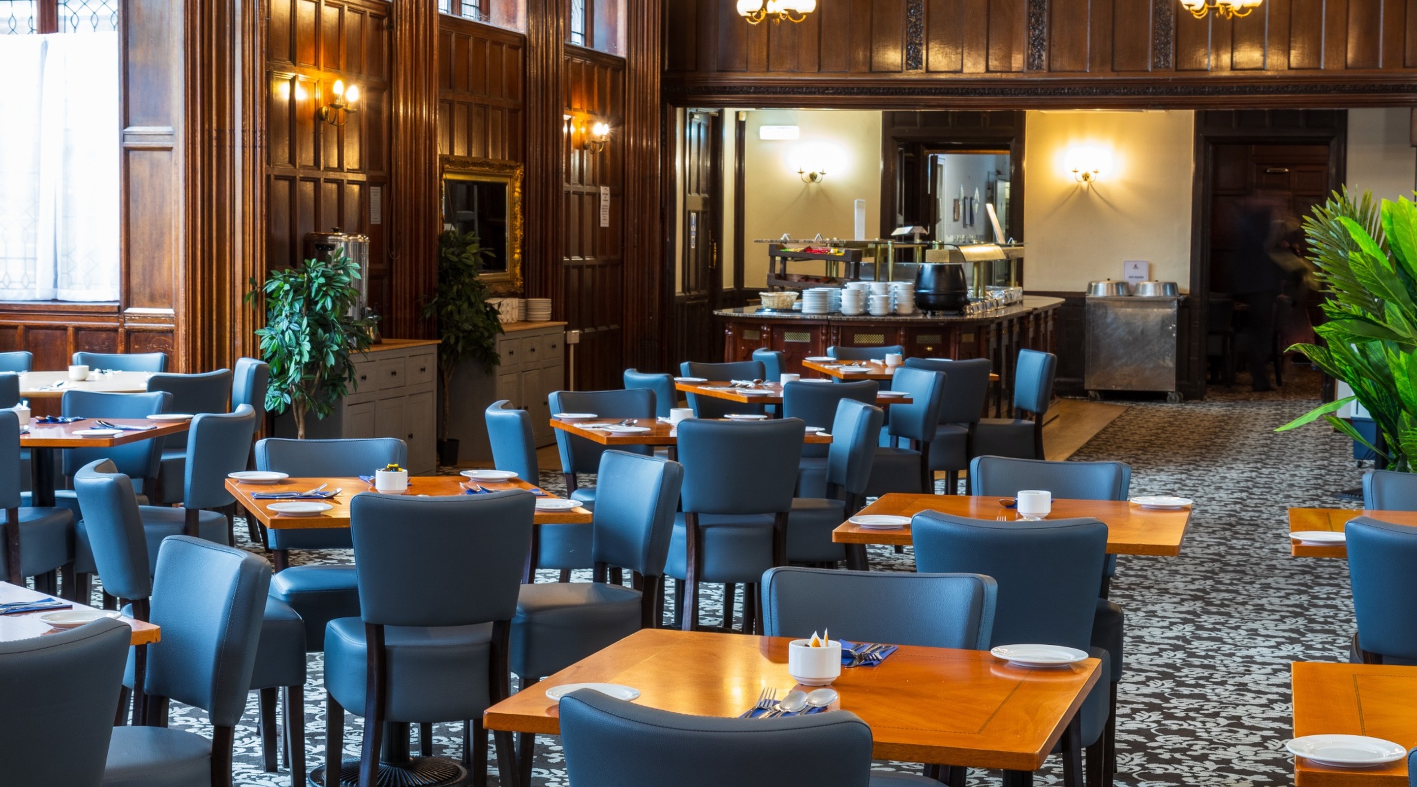 Royal Court Hotel Restaurant