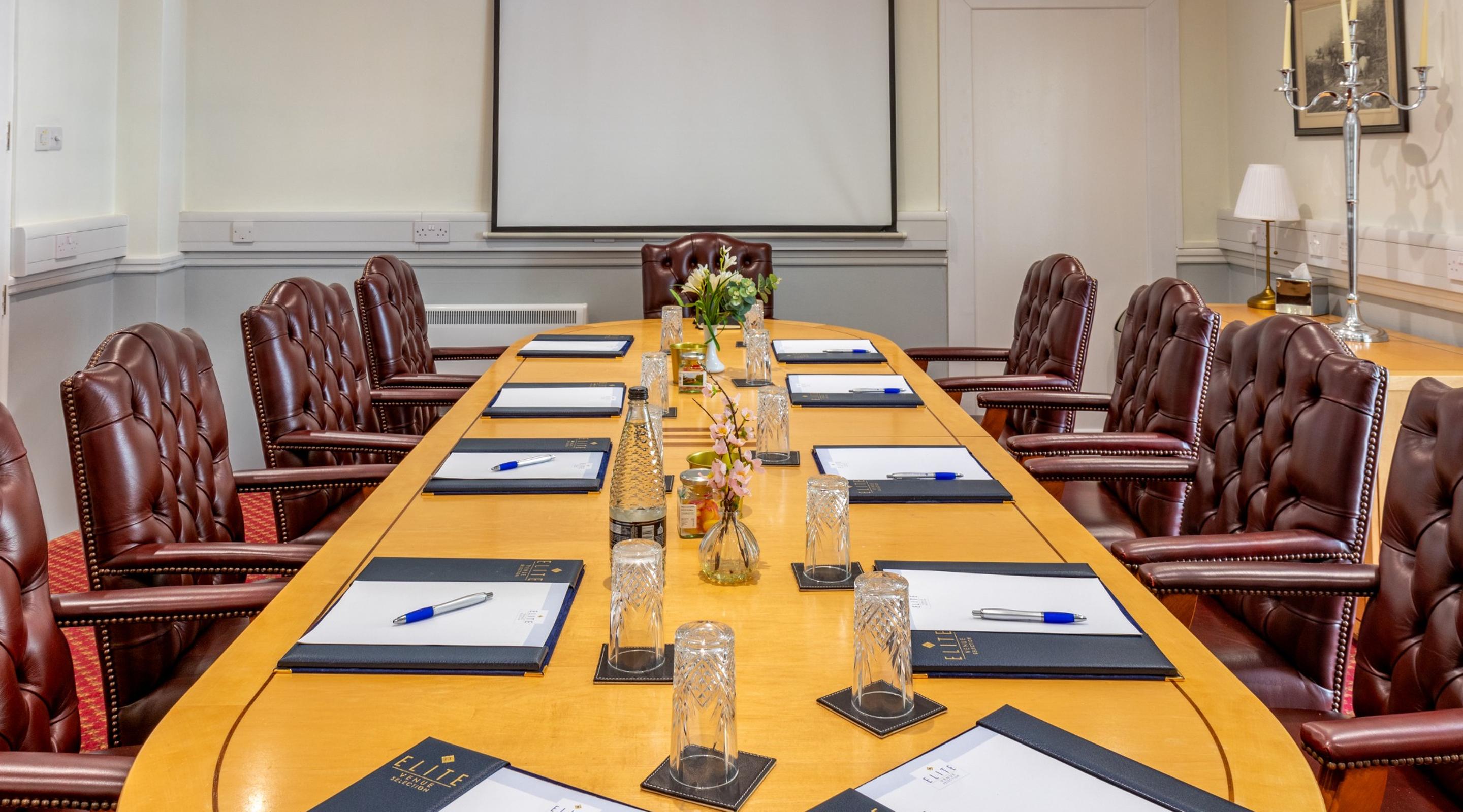 Basingstoke Country Hotel Boardroom 
