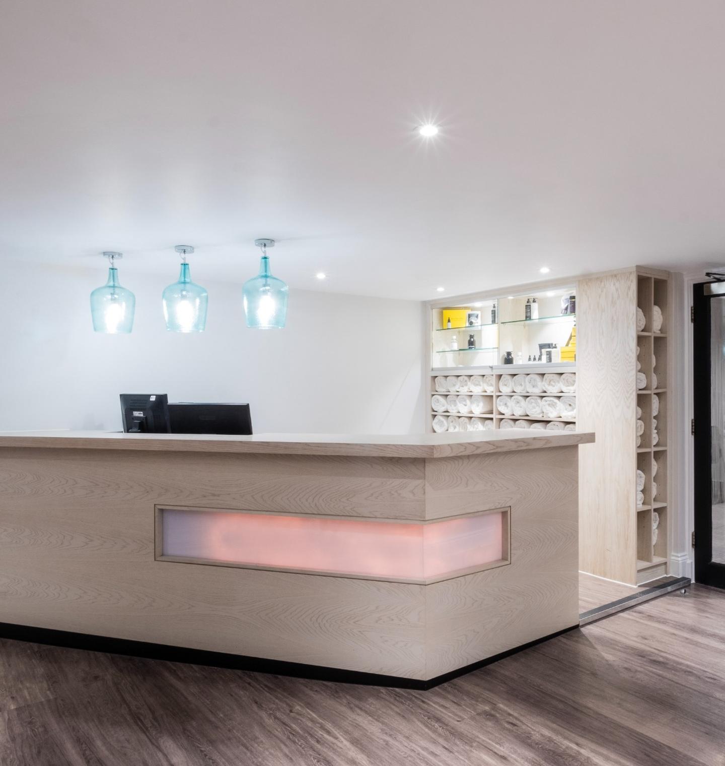 Felbridge - Gatwick Spa