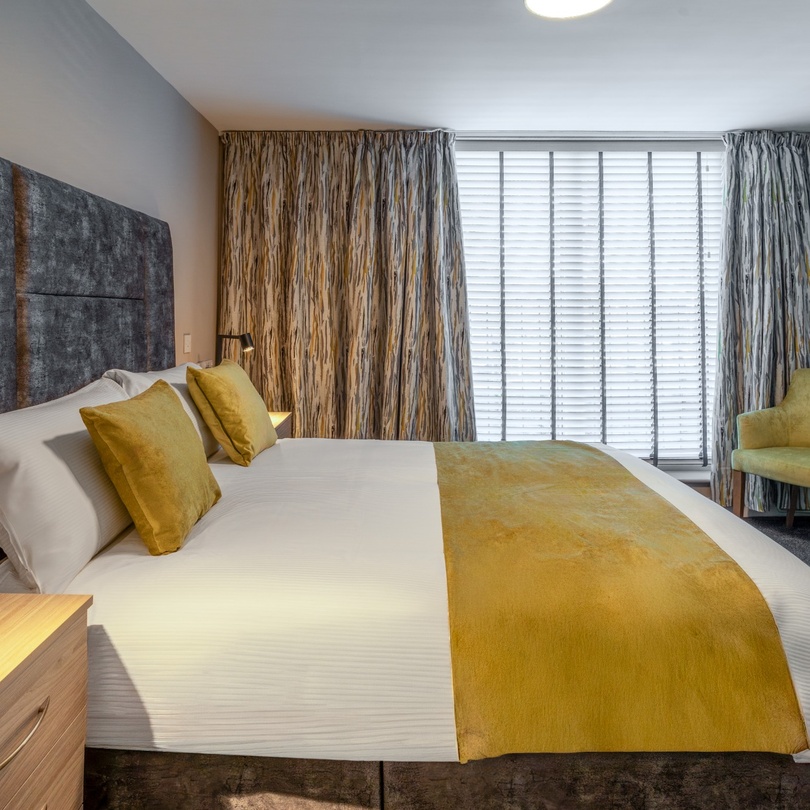 Daresbury Park Hotel Double Cosy Room