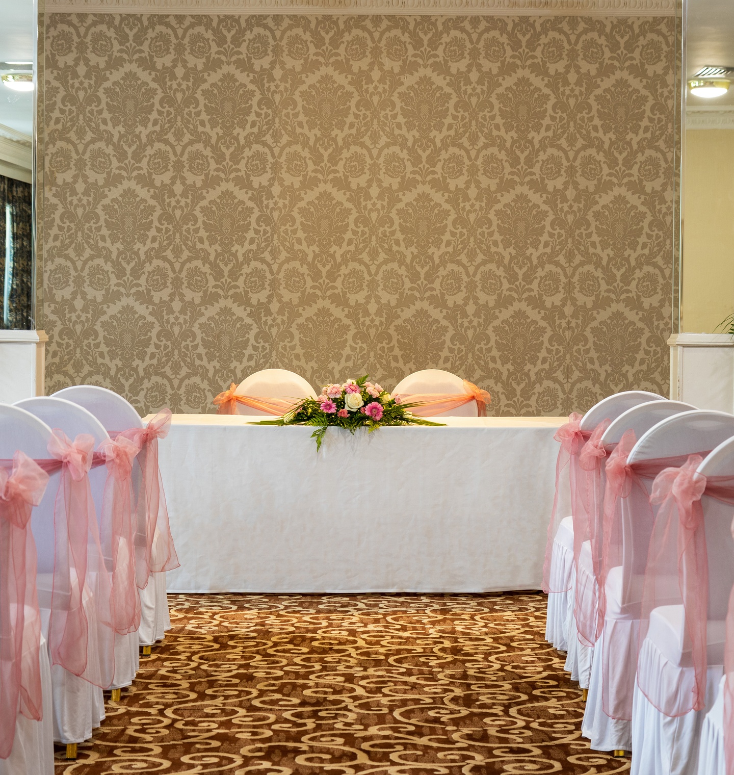 Royal Court Hotel Blenheim Suite