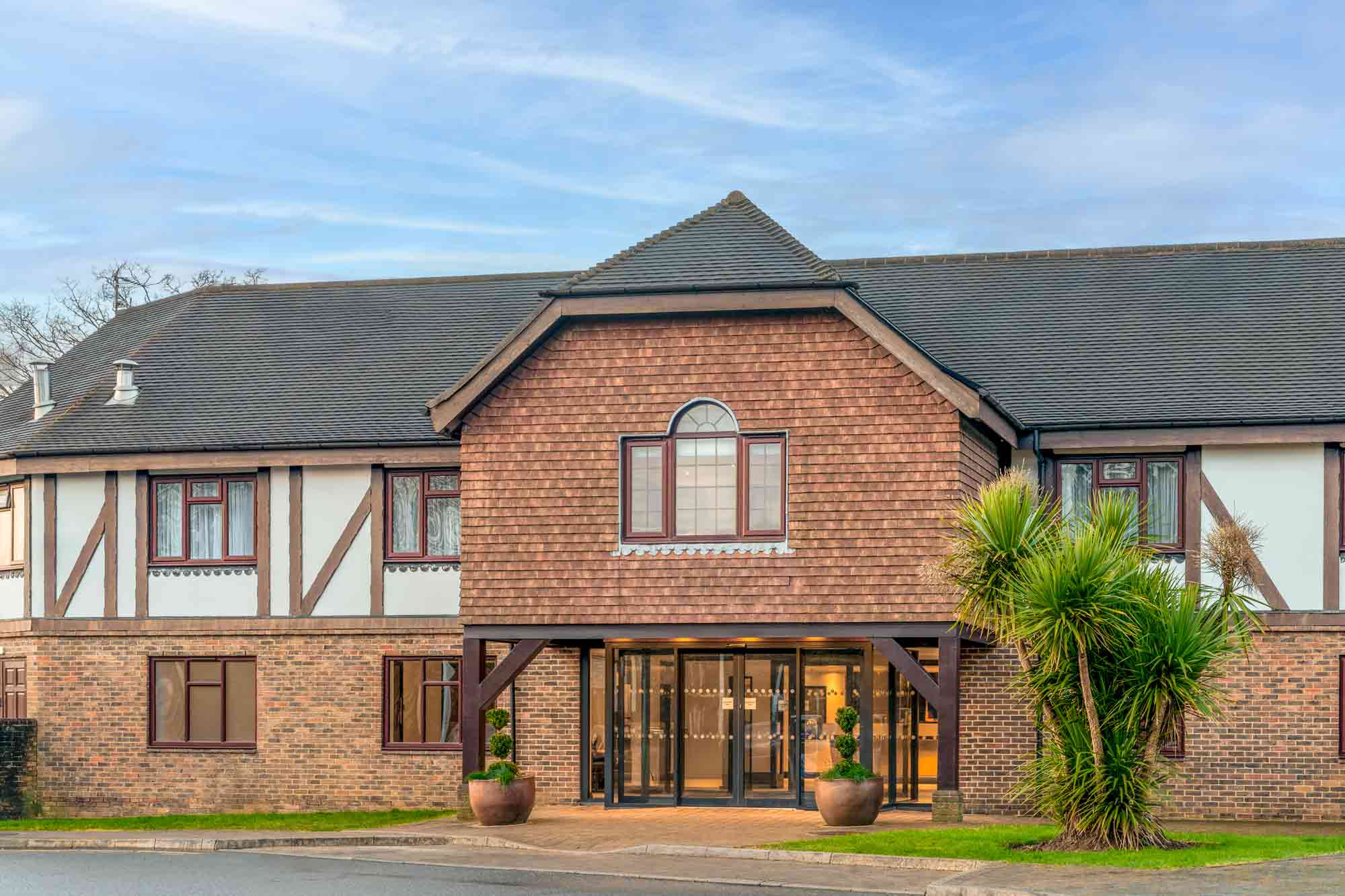 Adelphi Hotel